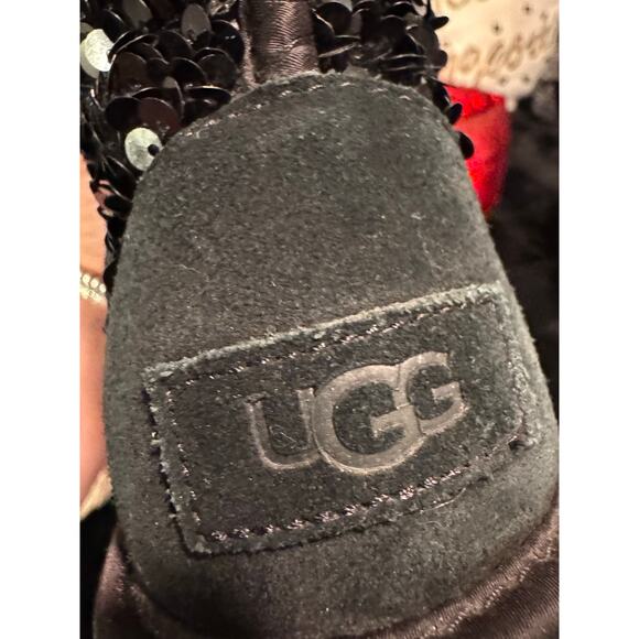 Ugg short classic emu boot- sheepskin black sequin bling sz 9 women 1130650 - Picture 13 of 14